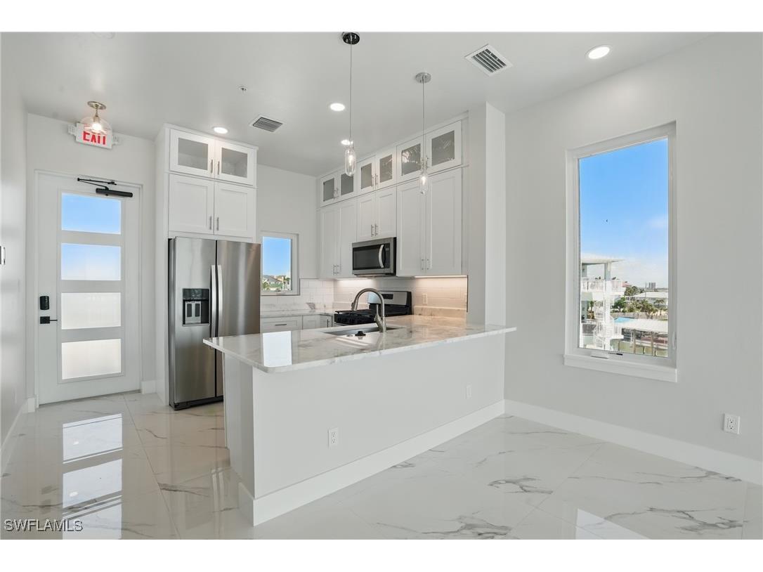 855 Lagoon Street #3 Fort Myers Beach FL 33931 225079312 image7