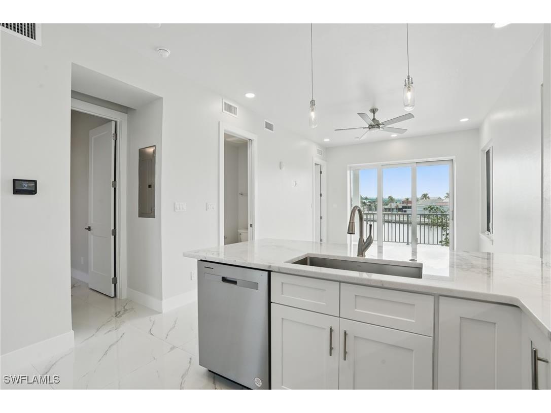 855 Lagoon Street #4 Fort Myers Beach FL 33931 225079315 image32