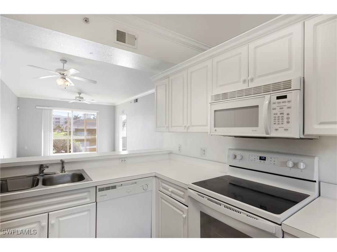 8550 Kingbird Loop #615 Estero FL 33967 225072471 image24