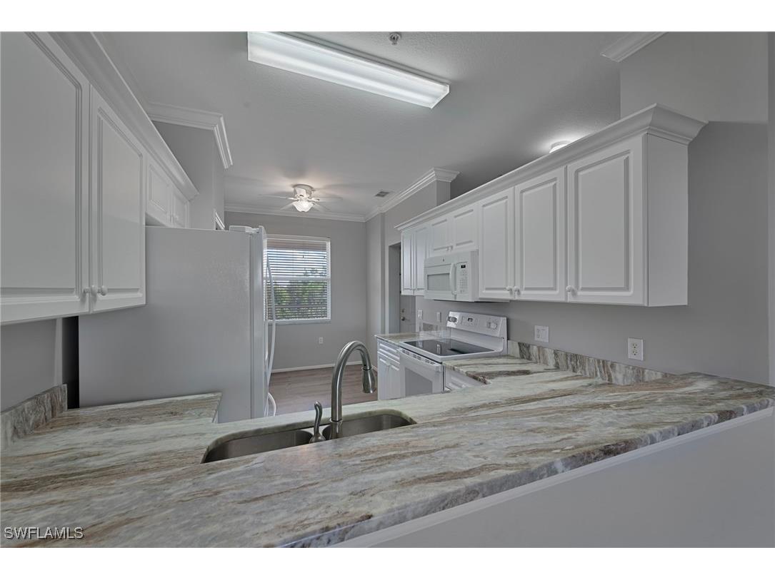 8550 Kingbird Loop #646 Estero FL 33967 225071715 image7