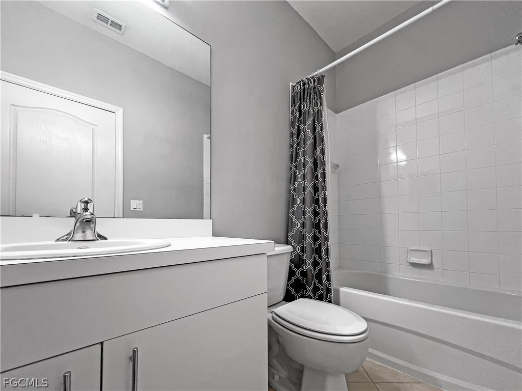 8550 Kingbird Loop #648 Estero FL 33967 2026008373 image32