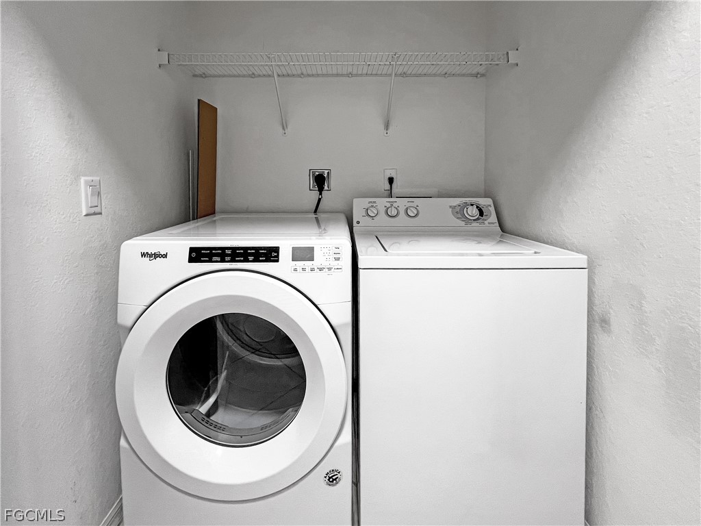 8550 Kingbird Loop #648 Estero FL 33967 2026008373 image33