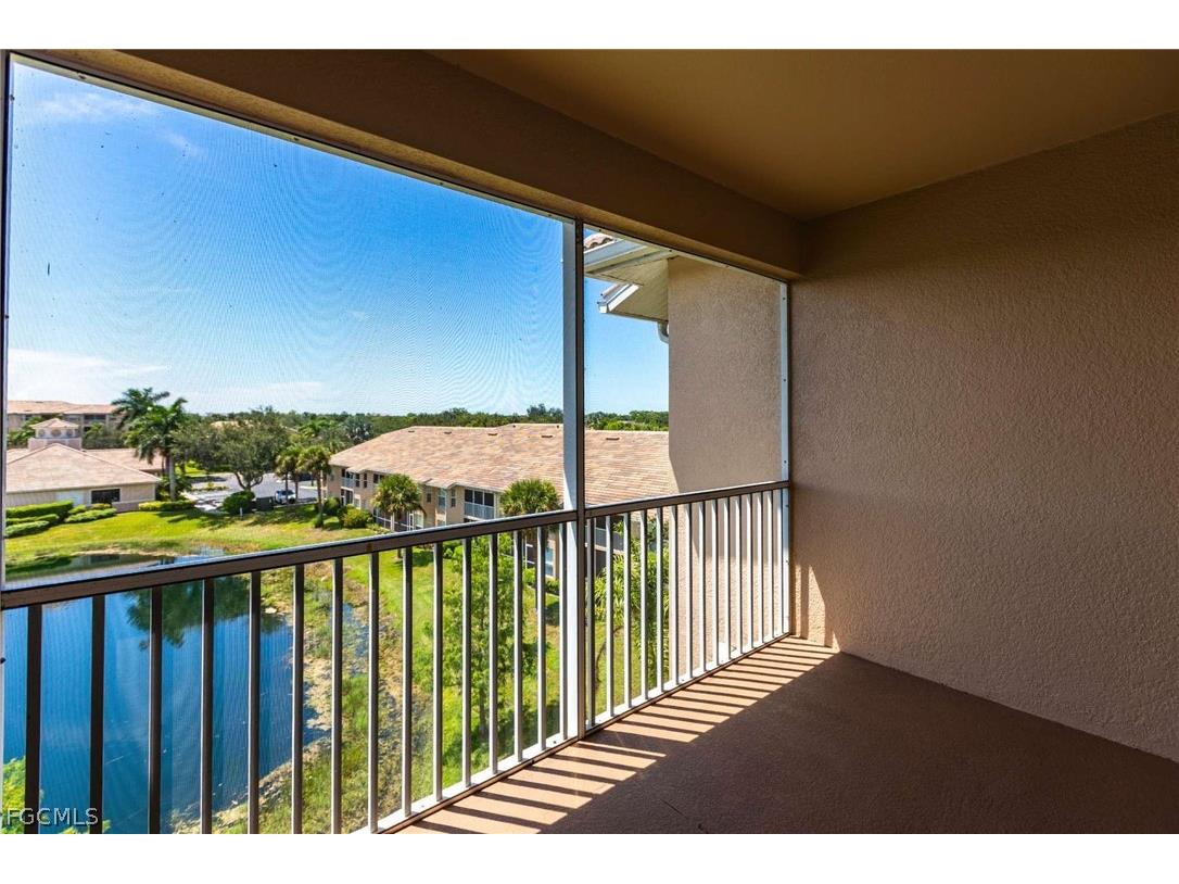 8550 Kingbird Loop #648 Estero FL 33967 2026008373 image36