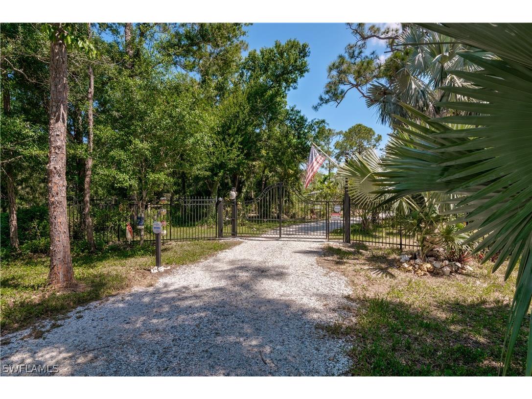 8551 Nalle Grade Road North Fort Myers FL 33917 224038316 image1