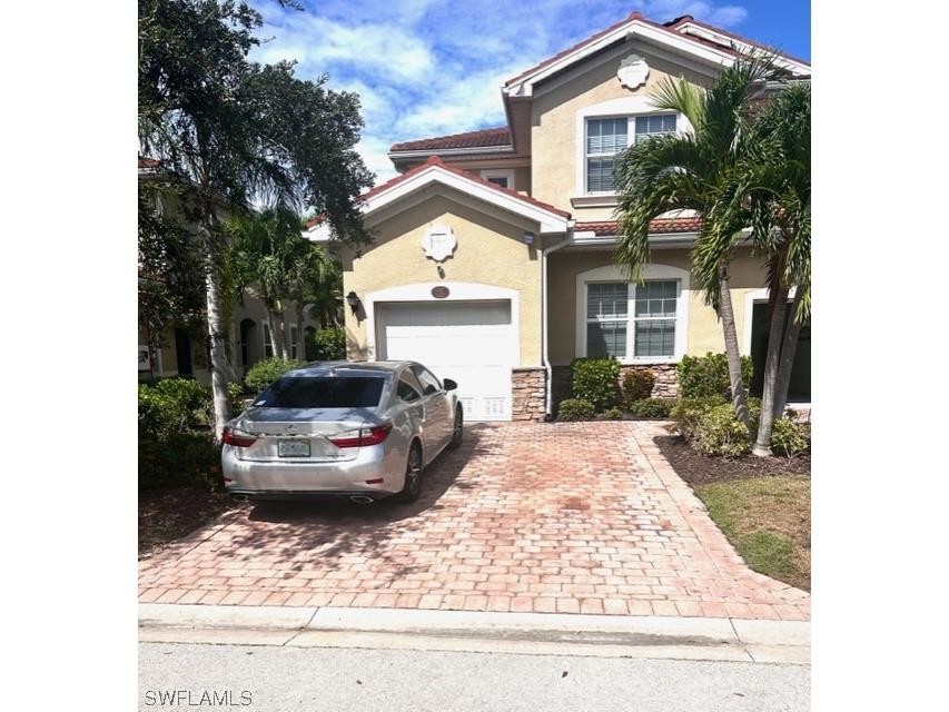 8551 Oakshade Circle #201 Fort Myers FL 33919 223070238 image1