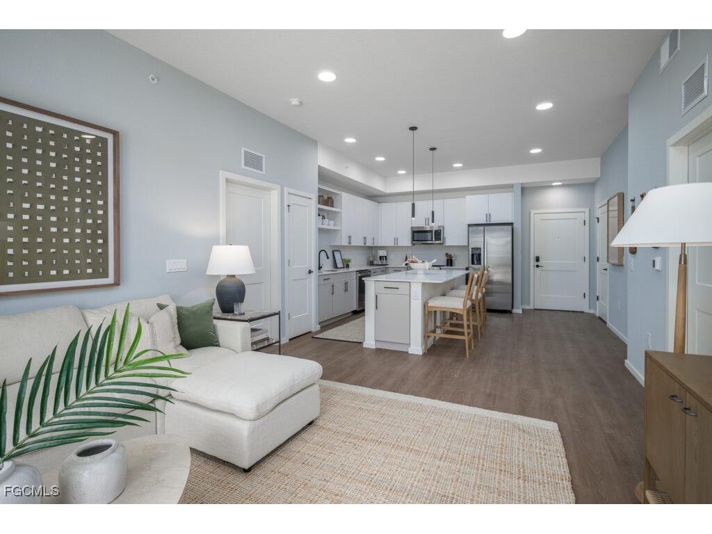 8552 Collier Boulevard #RAVELLO Naples FL 34114 2025021077 image7