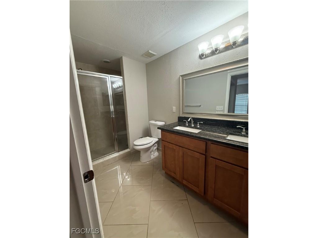 8555 Bernwood Cove Loop #103 Fort Myers FL 33966 2025026386 image11