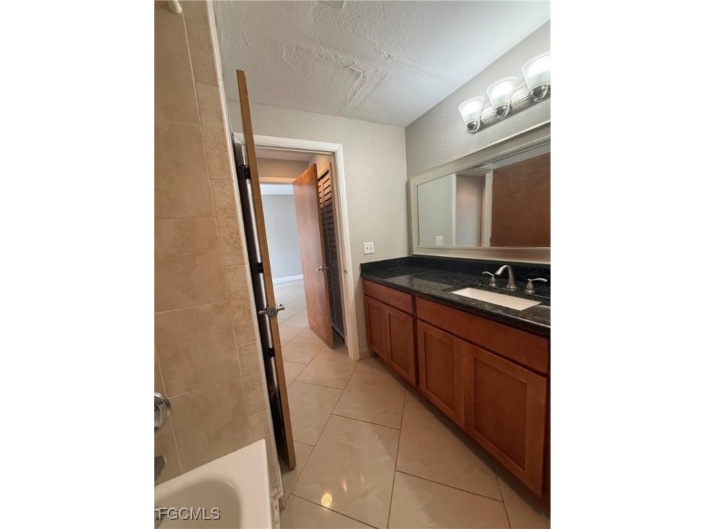 8555 Bernwood Cove Loop #103 Fort Myers FL 33966 2025026386 image22