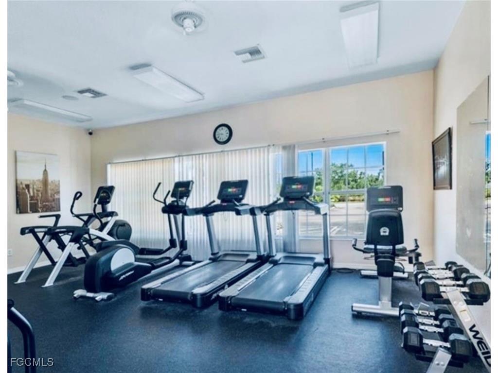 8555 Bernwood Cove Loop #103 Fort Myers FL 33966 2025026386 image27