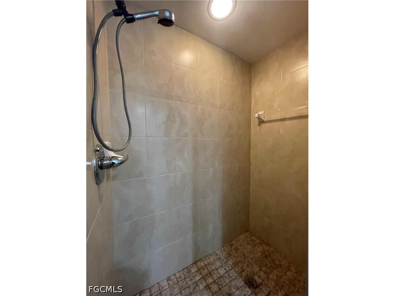 8555 Bernwood Cove Loop #112 Fort Myers FL 33966 2026016347 image17