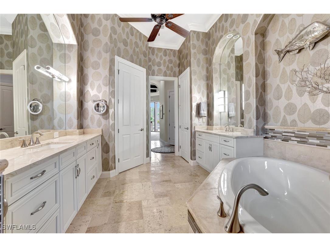 8556 Majorca Lane Naples FL 34114 225076300 image14