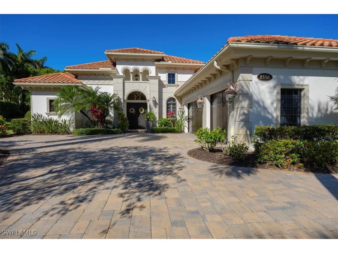 8556 Majorca Lane Naples FL 34114 225076300 image2