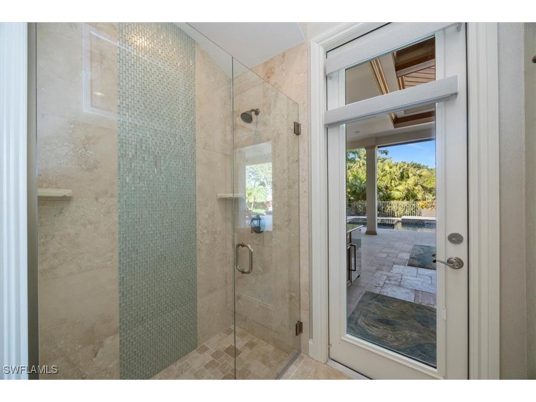 8556 Majorca Lane Naples FL 34114 225076300 image20