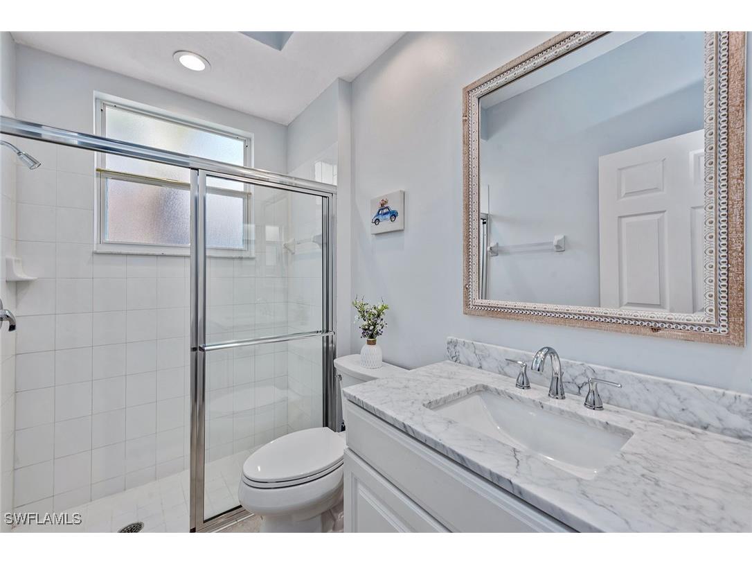 8556 Pepper Tree Way Naples FL 34114 225056203 image19