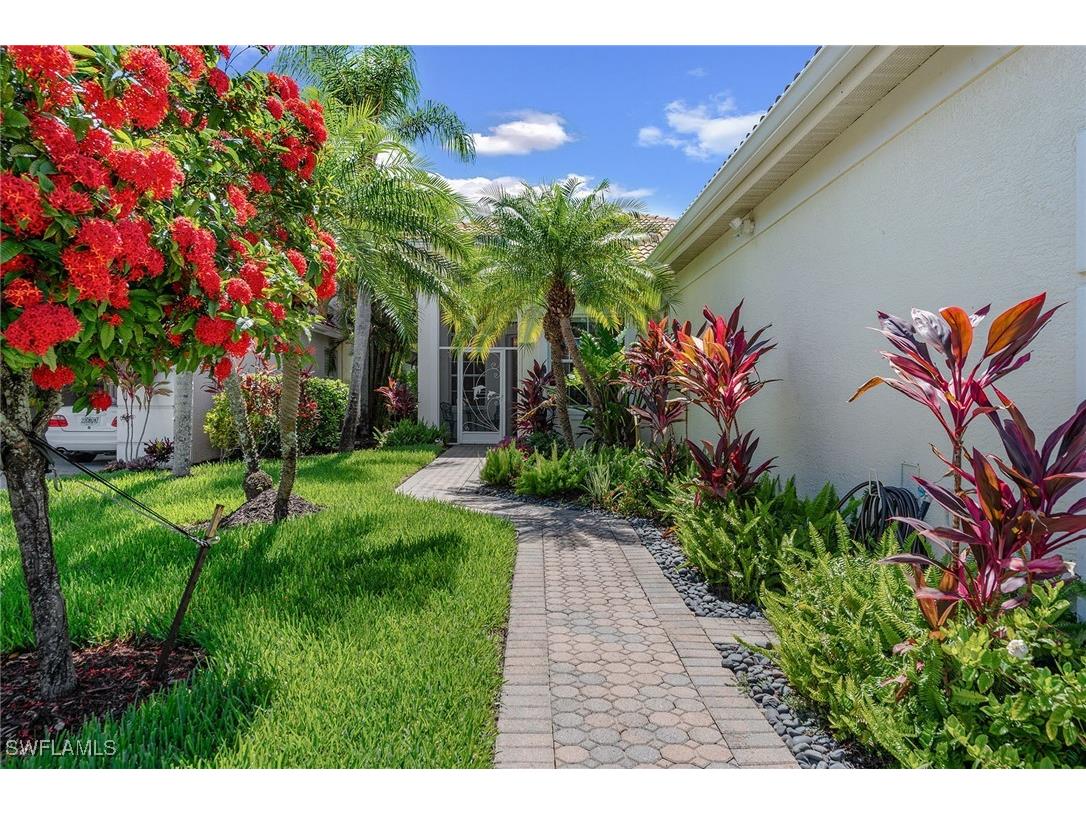 8556 Pepper Tree Way Naples FL 34114 225056203 image2