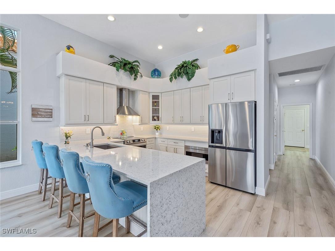 8556 Pepper Tree Way Naples FL 34114 225056203 image4