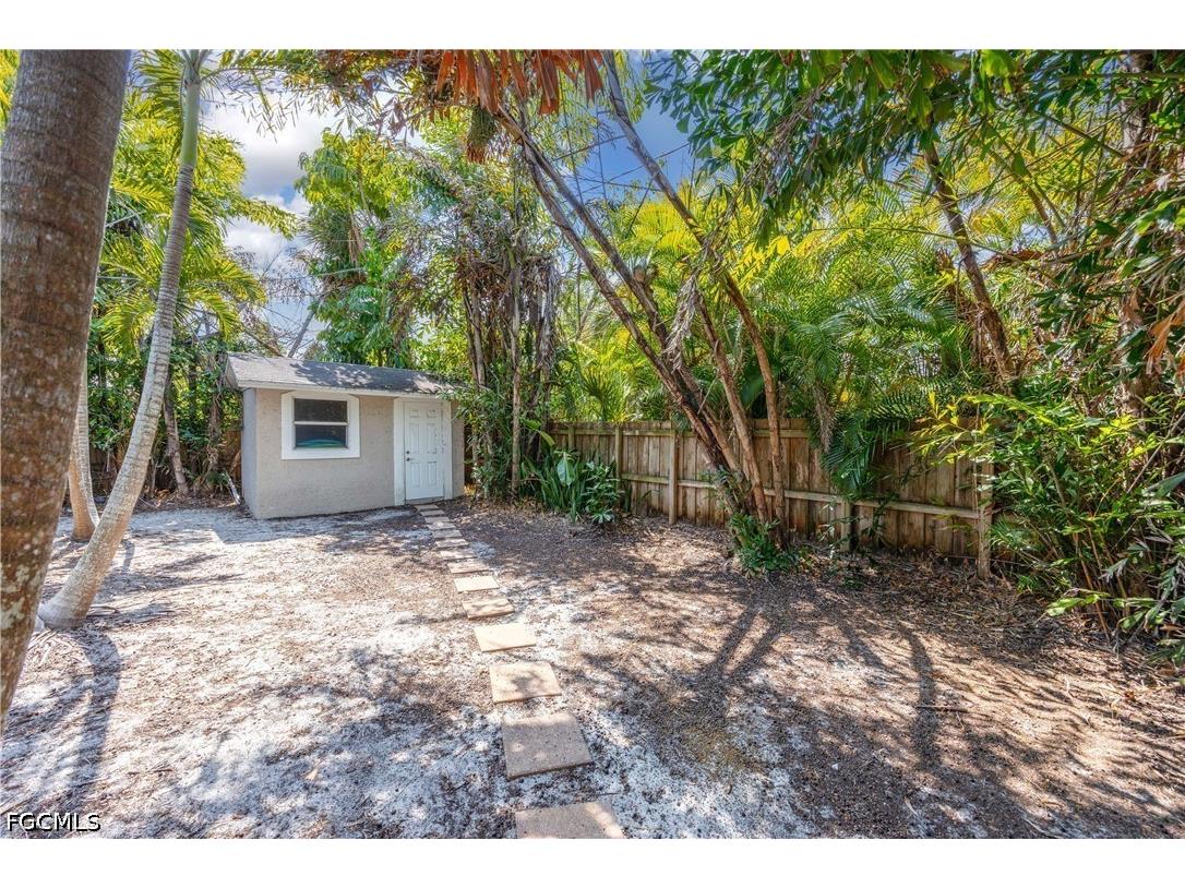 856 104th Avenue N Naples FL 34108 2026018625 image21