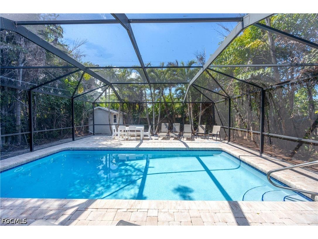 856 104th Avenue N Naples FL 34108 2026018625 image3