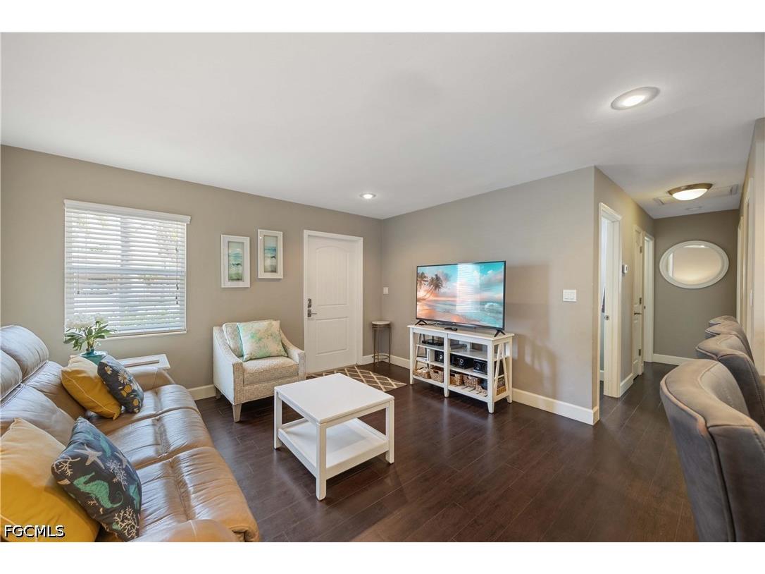 856 104th Avenue N Naples FL 34108 2026018625 image6