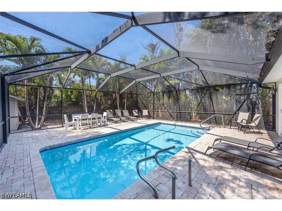 856 104th Avenue N Naples FL 34108 226021099 image2
