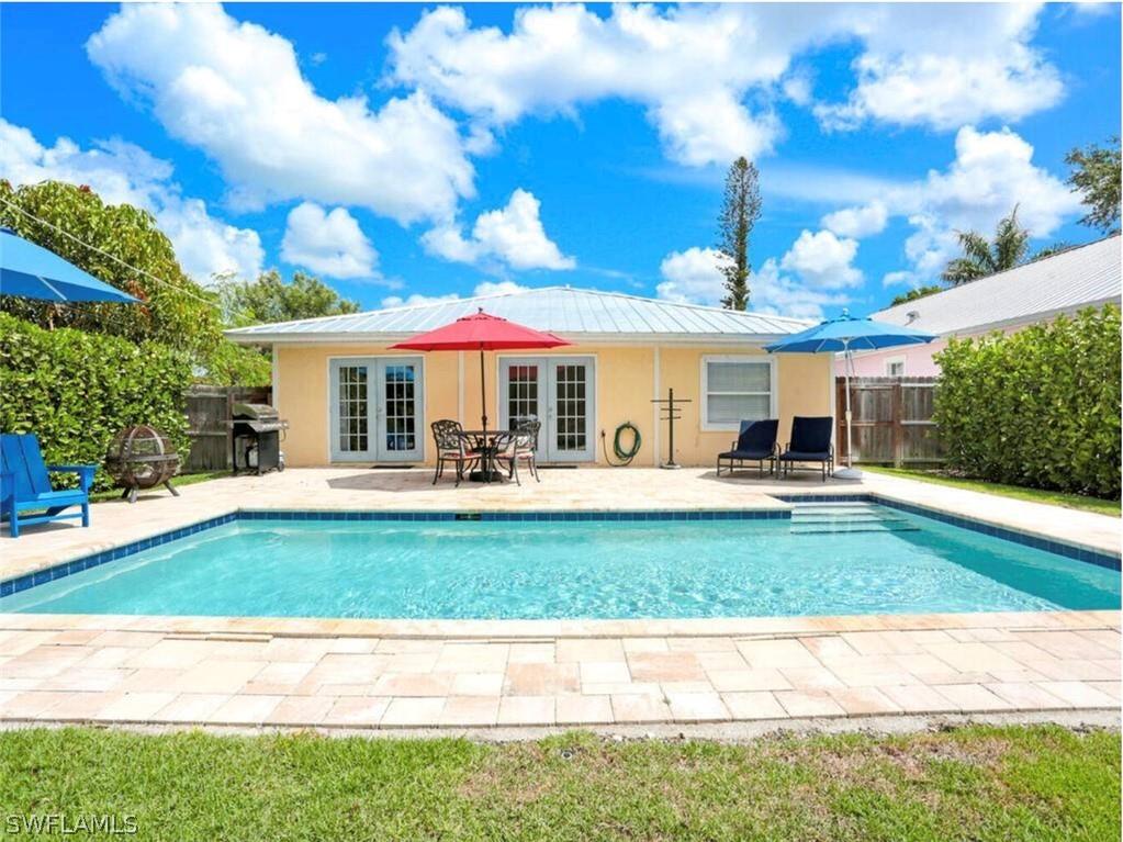 856 98th Avenue N Naples FL 34108 226009468 image1