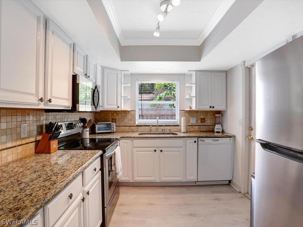 856 98th Avenue N Naples FL 34108 226009468 image11
