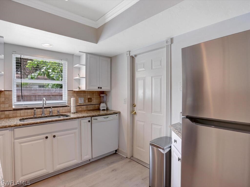 856 98th Avenue N Naples FL 34108 226009468 image12