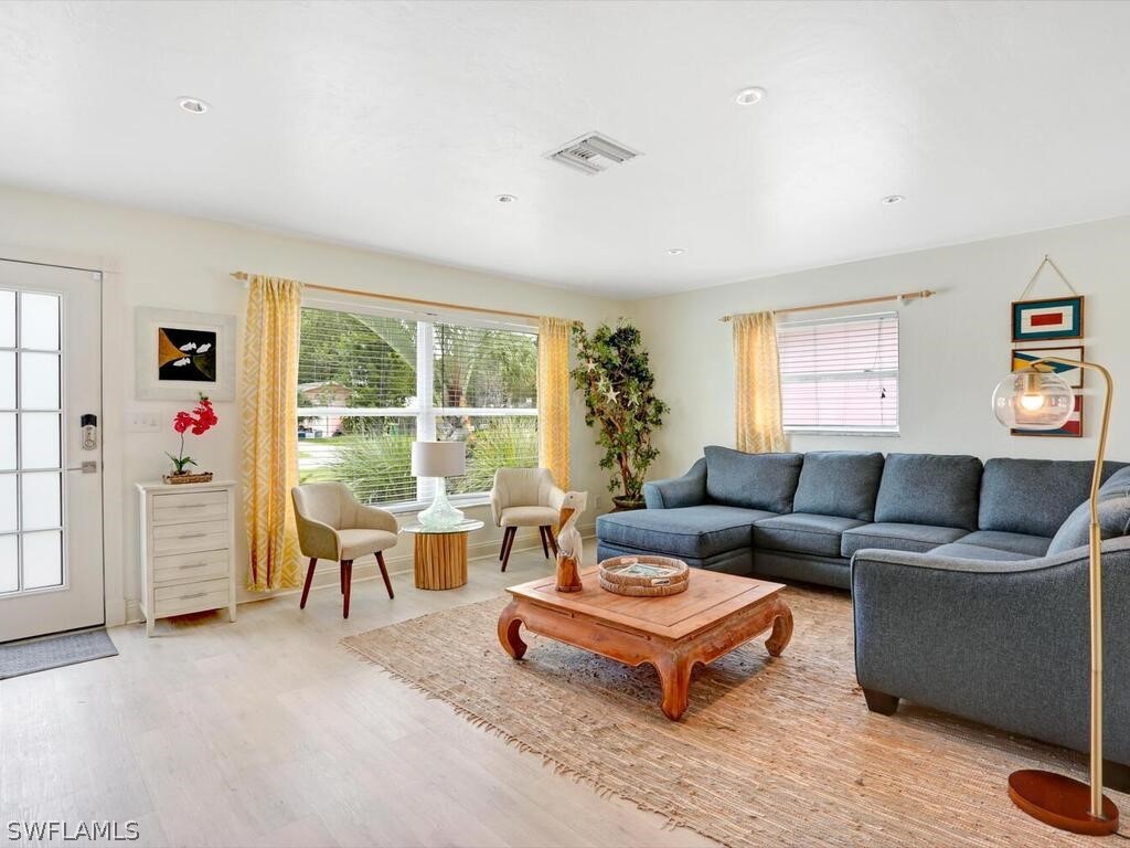 856 98th Avenue N Naples FL 34108 226009468 image4