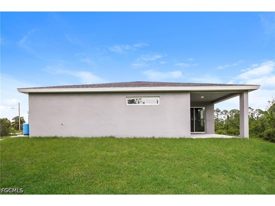 856 Anchor Street E Lehigh Acres FL 33974 2026029571 image16