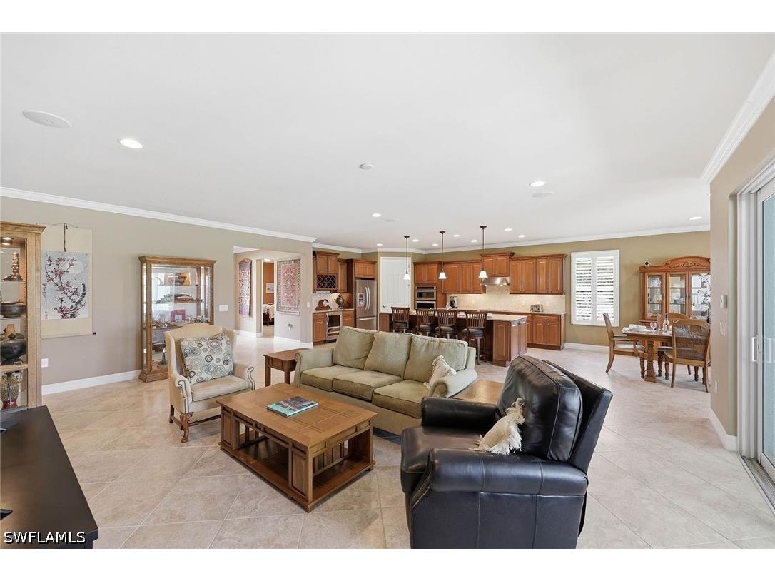 8562 Veronawalk Circle Naples FL 34114 226025894 image10