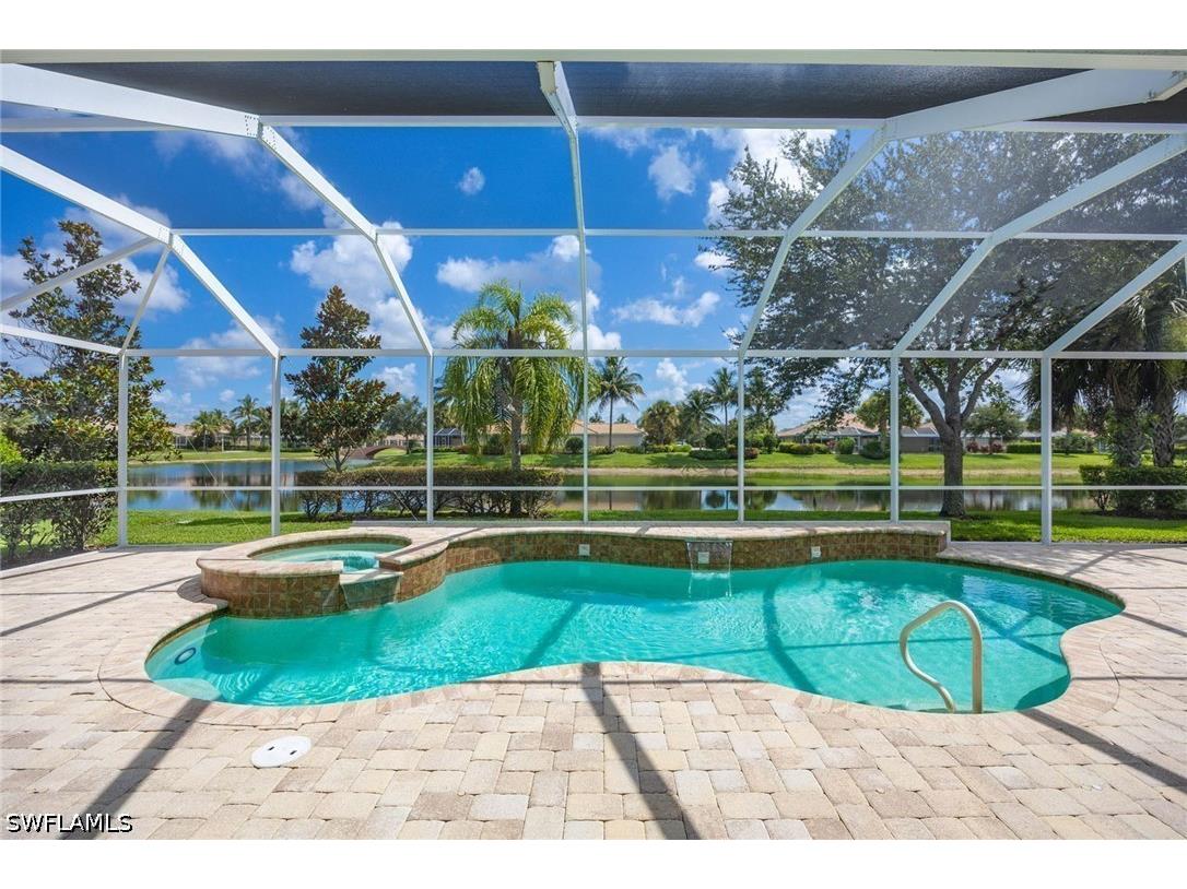 8562 Veronawalk Circle Naples FL 34114 226025894 image5