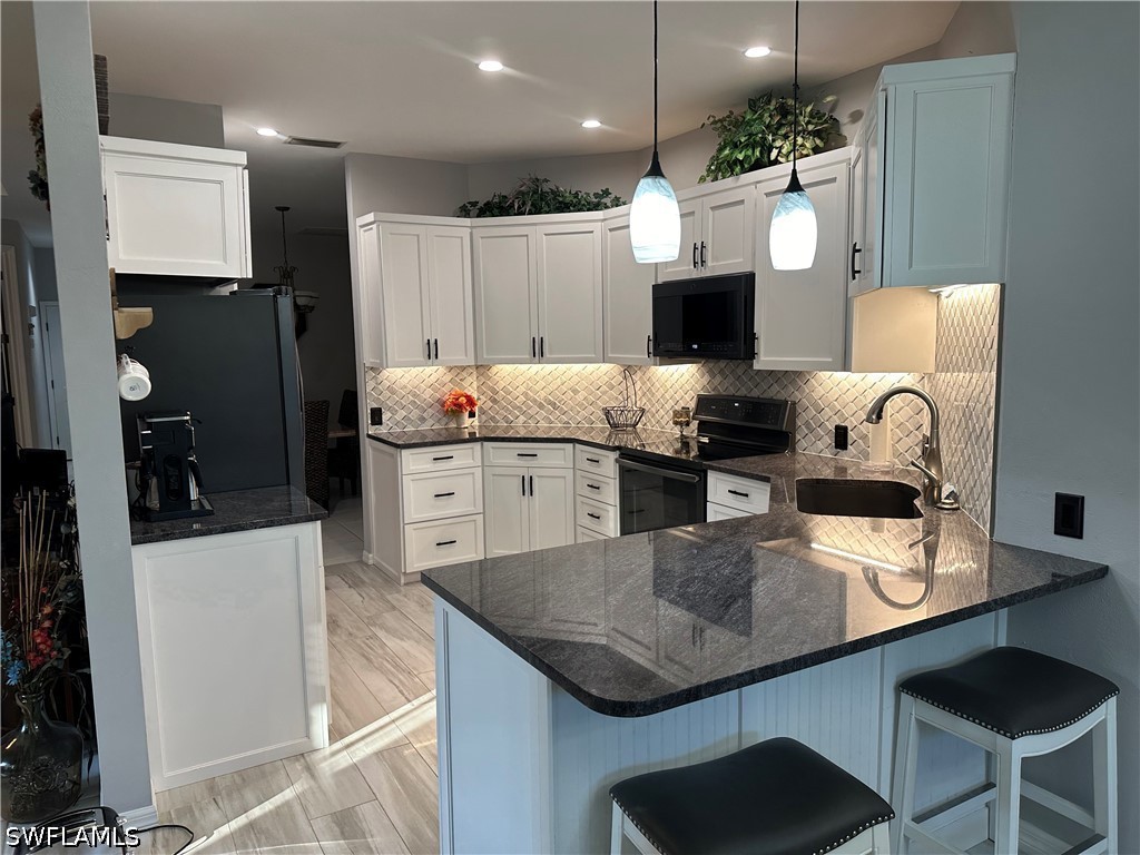 8564 Fairway Bend Estero FL 33967 226019107 image9