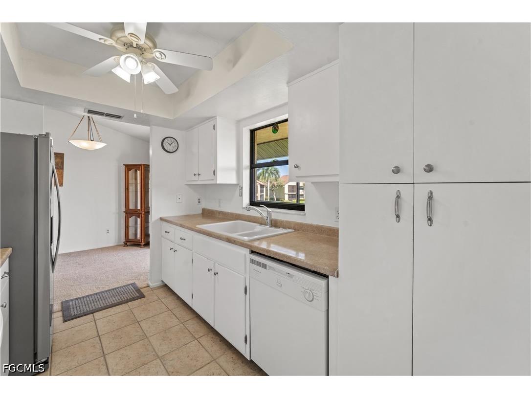 8565 Charter Club Circle #6 Fort Myers FL 33919 2026026824 image11