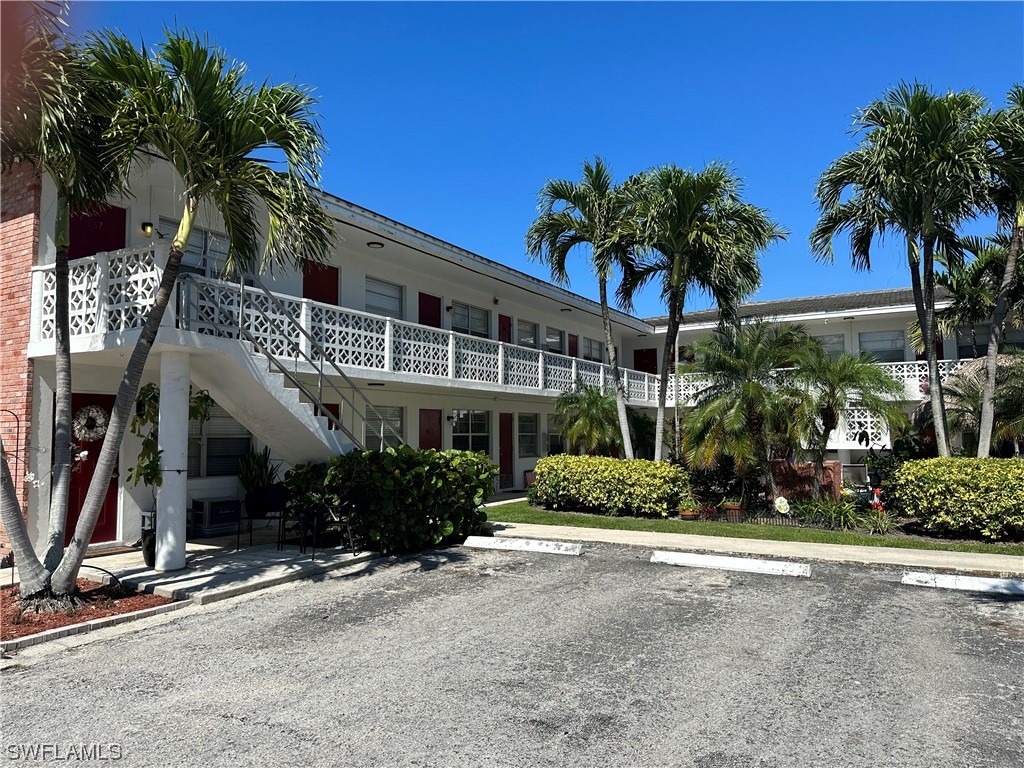 857 3rd Street W #857 Naples FL 34102 223029638 image1