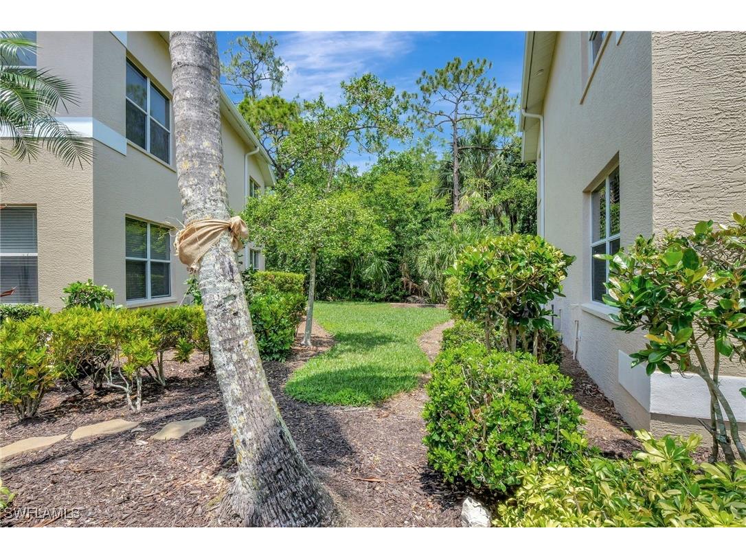 857 Carrick Bend Circle #101 Naples FL 34110 225077509 image25