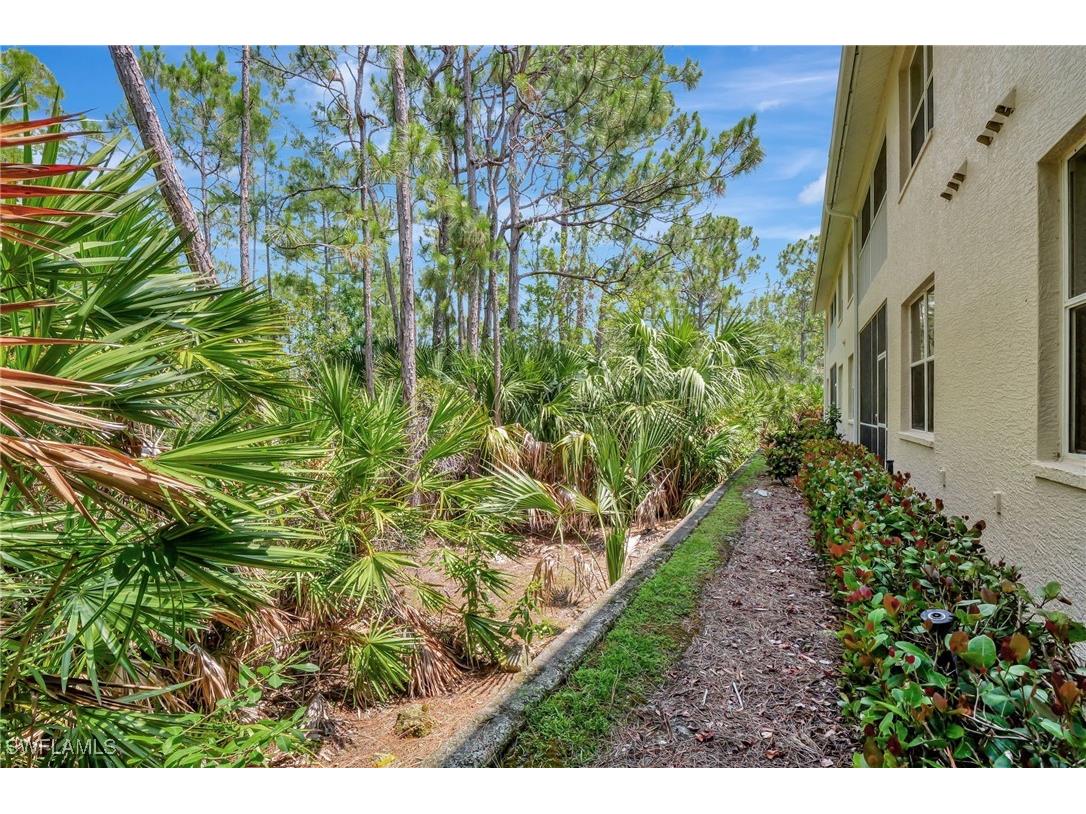 857 Carrick Bend Circle #101 Naples FL 34110 225077509 image26