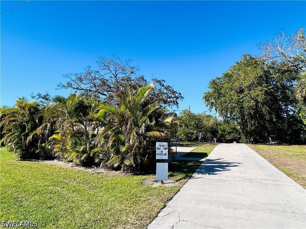 857 Manatee Road Naples FL 34114 226013352 image4