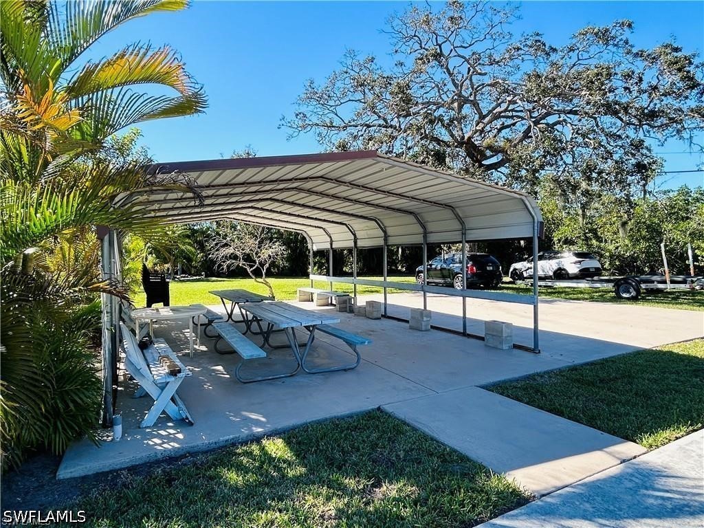857 Manatee Road Naples FL 34114 226013352 image5