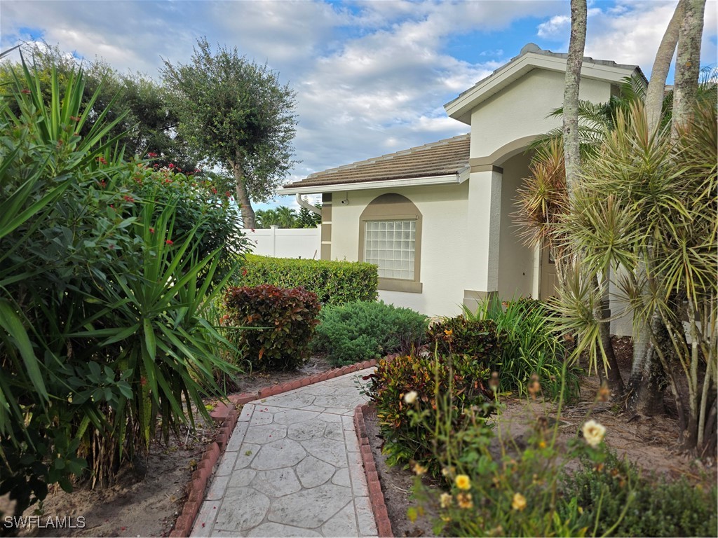 857 Summerfield Drive Naples FL 34120 225077808 image10