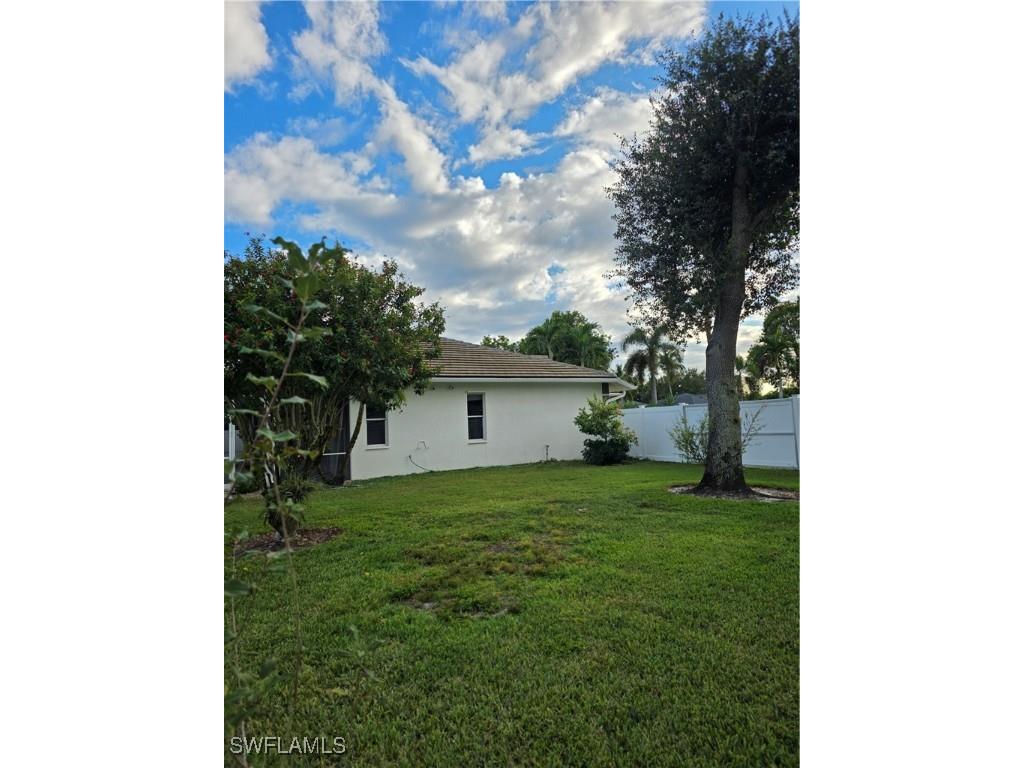857 Summerfield Drive Naples FL 34120 225077808 image17