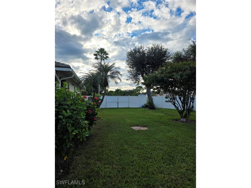 857 Summerfield Drive Naples FL 34120 225077808 image18