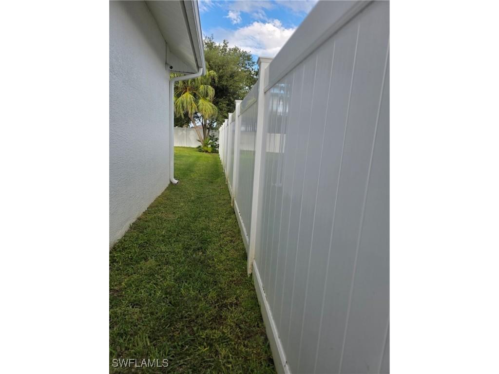 857 Summerfield Drive Naples FL 34120 225077808 image22