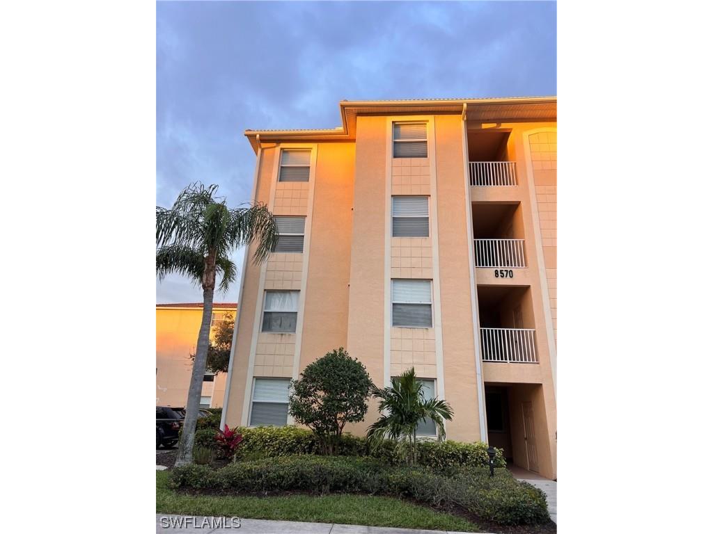 8570 Kingbird Loop #521 Estero FL 33967 224010803 image1