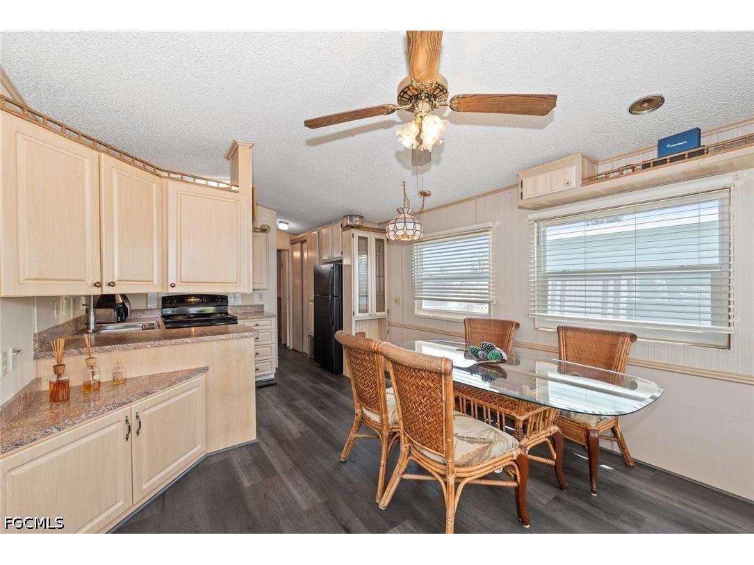 8571 Firwood Drive Estero FL 33928 2026021024 image7
