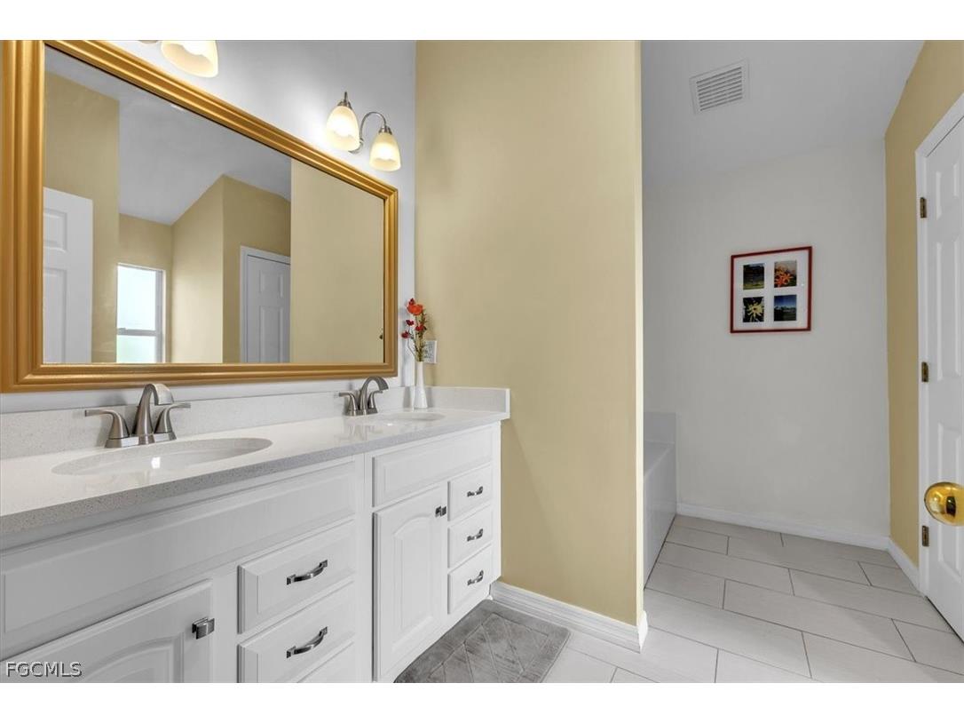 8571 Gassner Way Lehigh Acres FL 33972 2026006708 image23