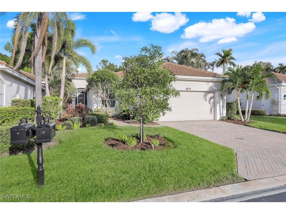 8575 Pepper Tree Way Naples FL 34114 224093615 image1