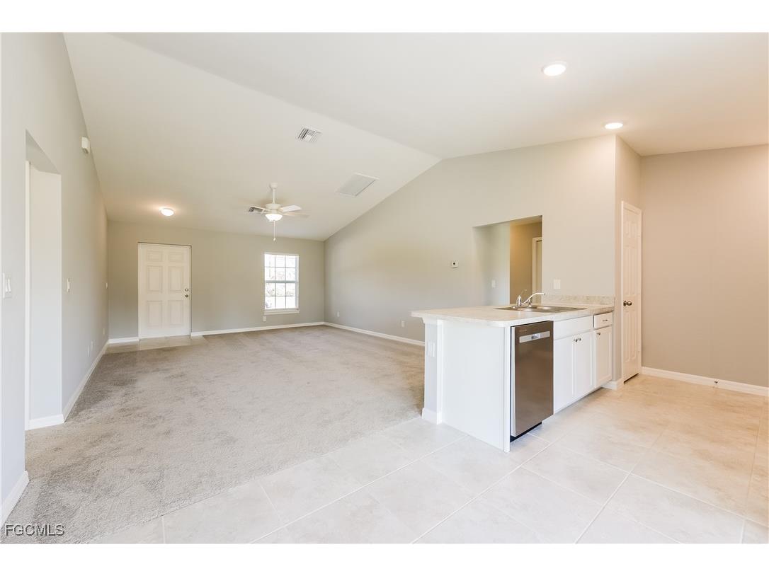 858 Carbon Street E Lehigh Acres FL 33974 2025021928 image4