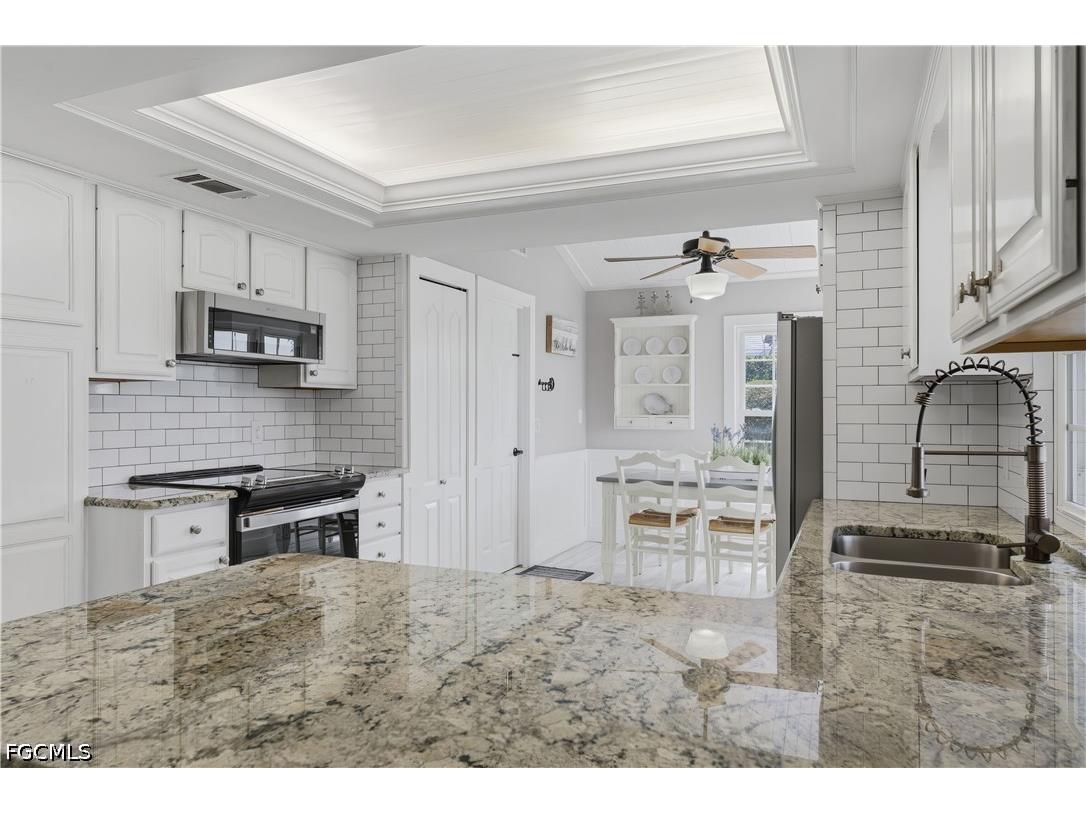 858 SE 1st Terrace Cape Coral FL 33990 2026024480 image13