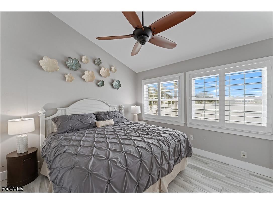 858 SE 1st Terrace Cape Coral FL 33990 2026024480 image24