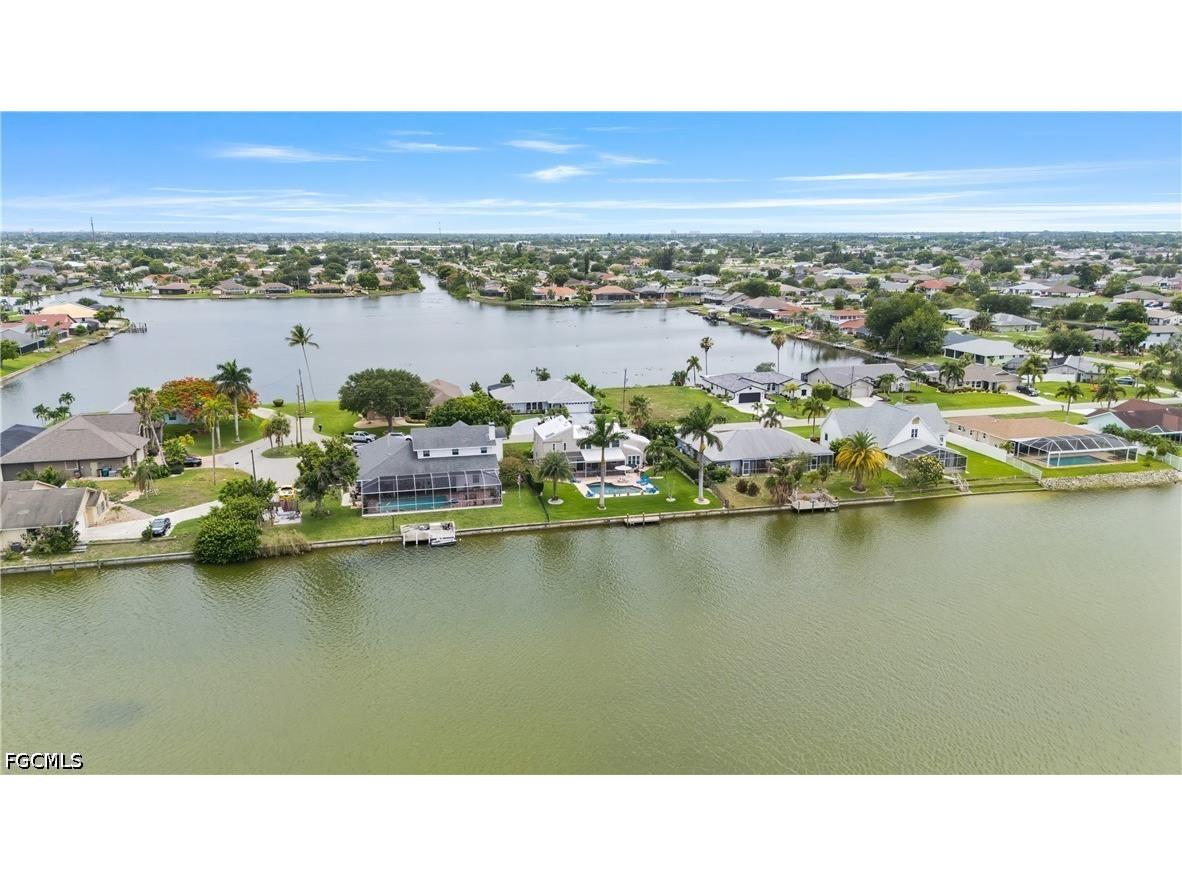 858 SE 1st Terrace Cape Coral FL 33990 2026024480 image43